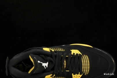 4 JORDAN THUNDER RETRO AIR DH6927-017 0719